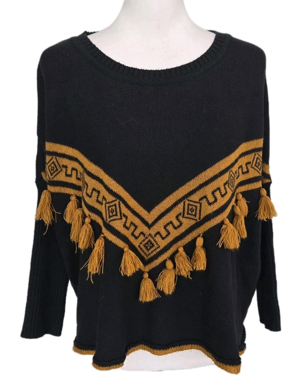 Muan Mexico Boho Tassel Fringed Boxy Myan Moon Goddess Sweater Sz S/M